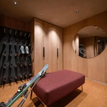 아파트 Luxury Ski-in Ski-out Home-lech With 5 Bedrooms