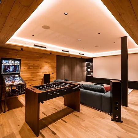 Luxury Ski-in Ski-out Home-lech With 5 Bedrooms 아파트