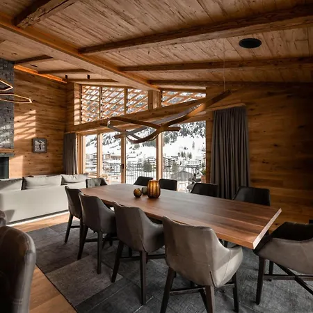 Luxury Ski-in Ski-out Home-lech With 5 Bedrooms 아파트 *